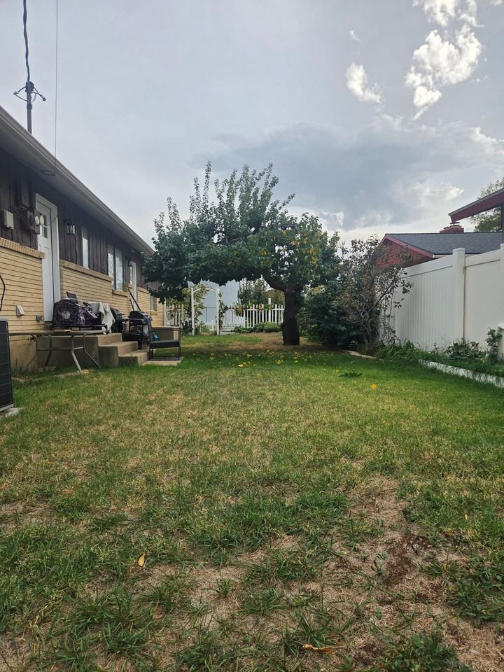 5173 Sw - Photo 2 of 20
