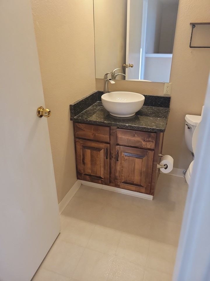 2132 Denton Grv #203 - Photo 5 of 5