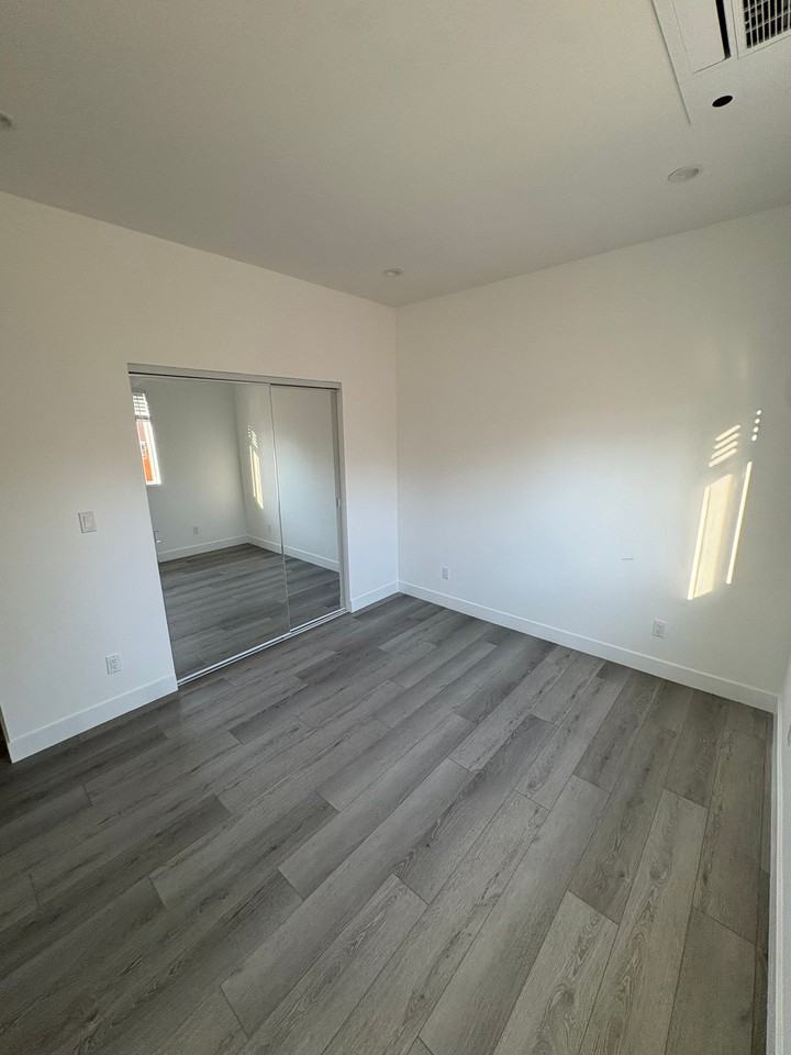 20202 Londelius St - Photo 6 of 10