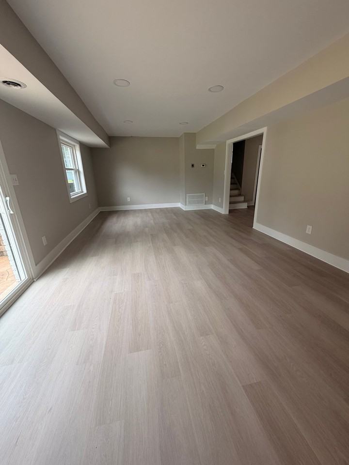 6210 Cora St - Photo 7 of 18