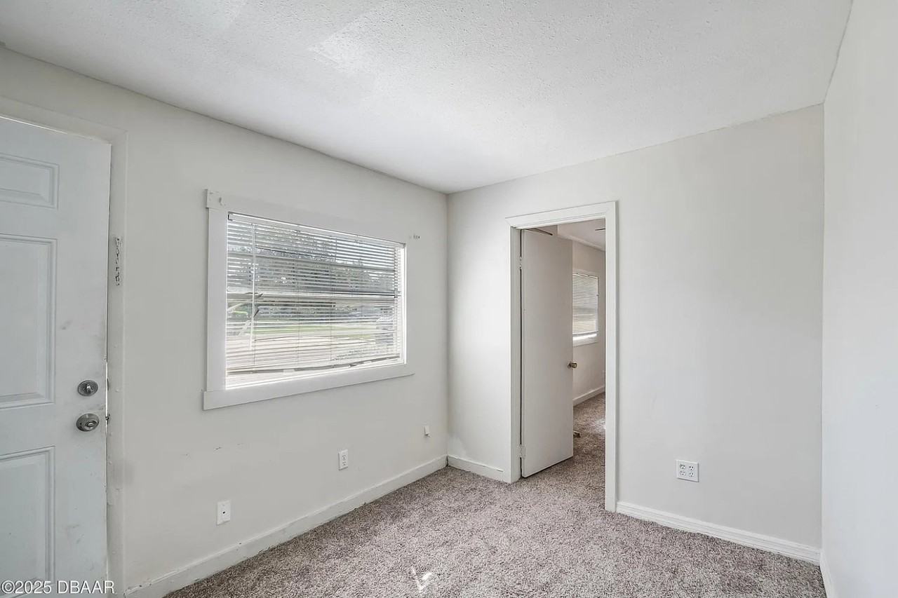 802 Grove Ave, Daytona Beach, Fl #B - Photo 5 of 9