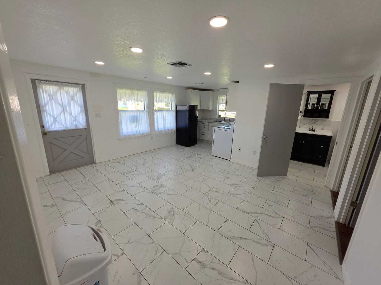 302 N Lake Reedy Blvd #304 - Photo 2 of 10