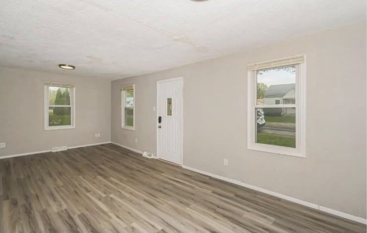 1502 E Hendryx Ln - Photo 5 of 10