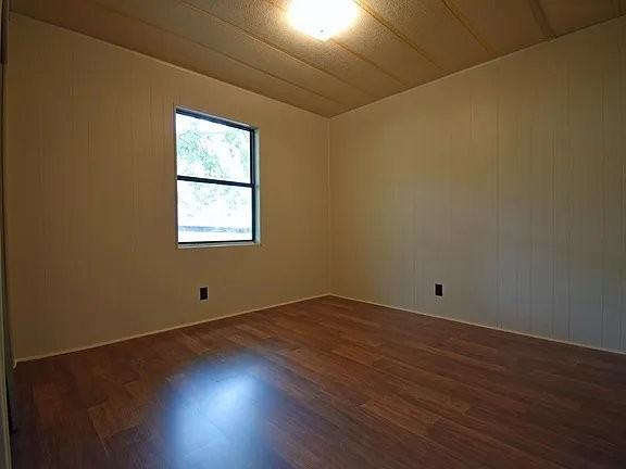 355 Quail Run St #1 - Photo 5 of 9