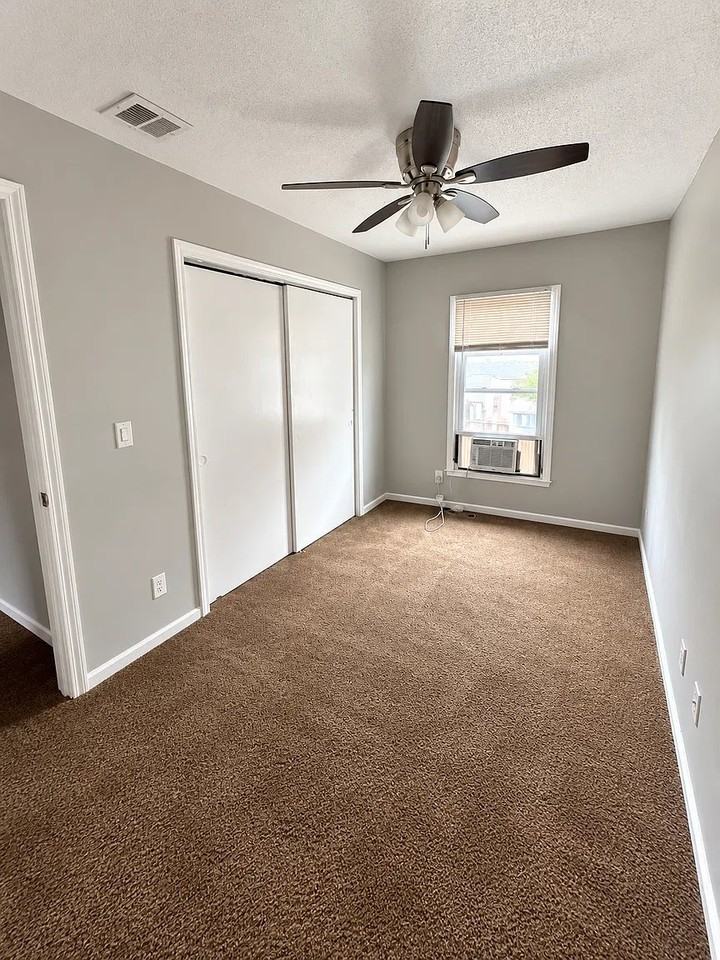 315 Kennebec St - Photo 6 of 17