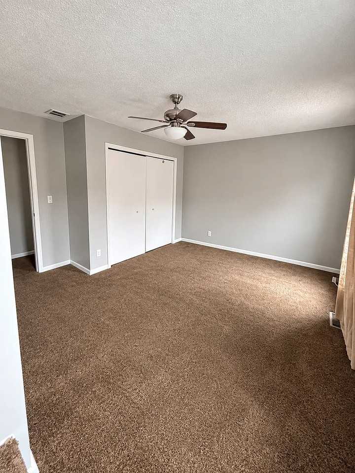 315 Kennebec St - Photo 7 of 17