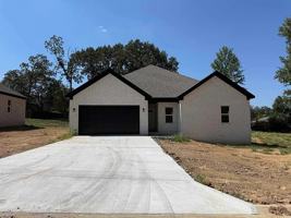 featured image of 531 Madeleine Cir