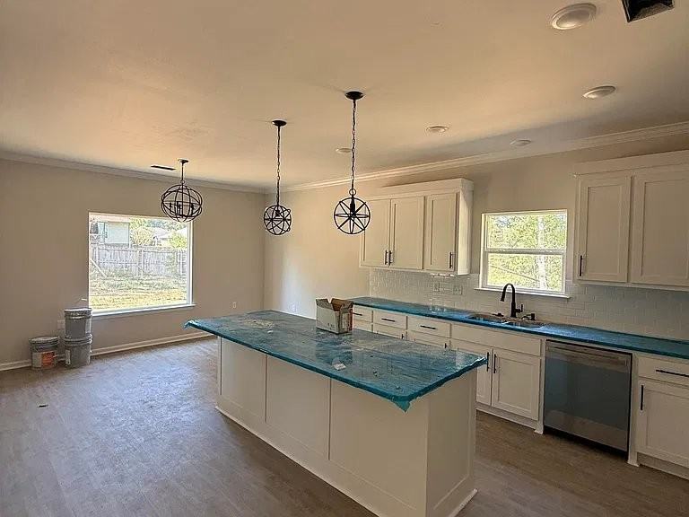531 Madeleine Cir - Photo 6 of 16