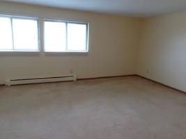featured image of 1450 44th St