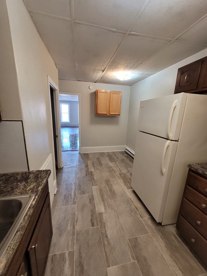 71 South Main Street - Photo 6 of 11