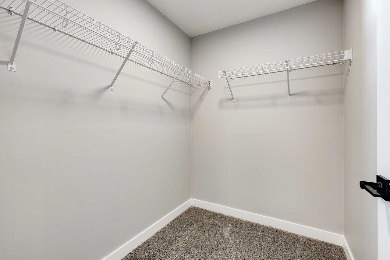 965 Legacy Cir Se - Photo 3 of 11
