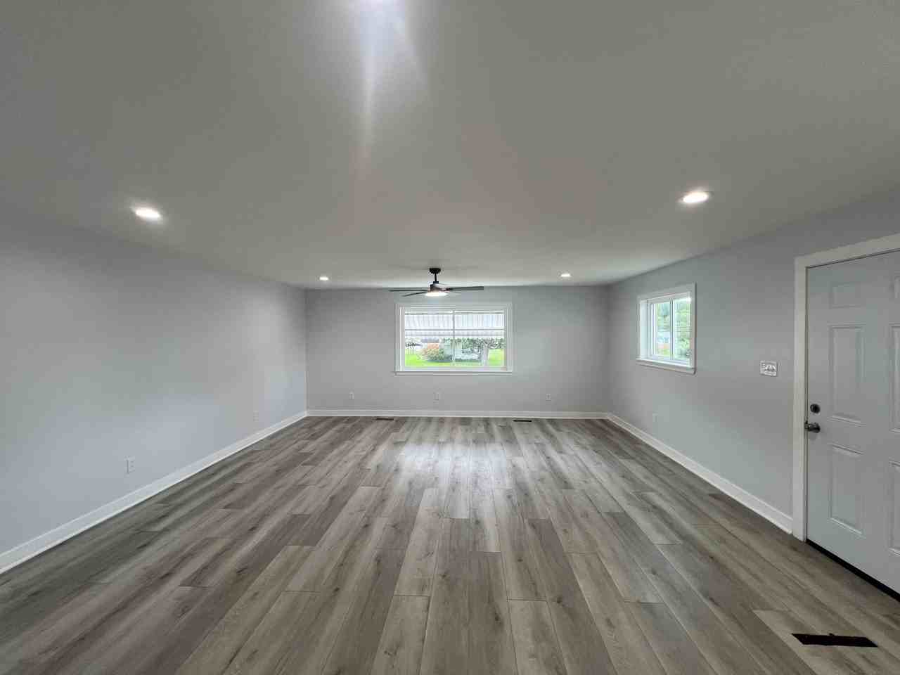 931 Roosevelt Blvd #D - Photo 3 of 14