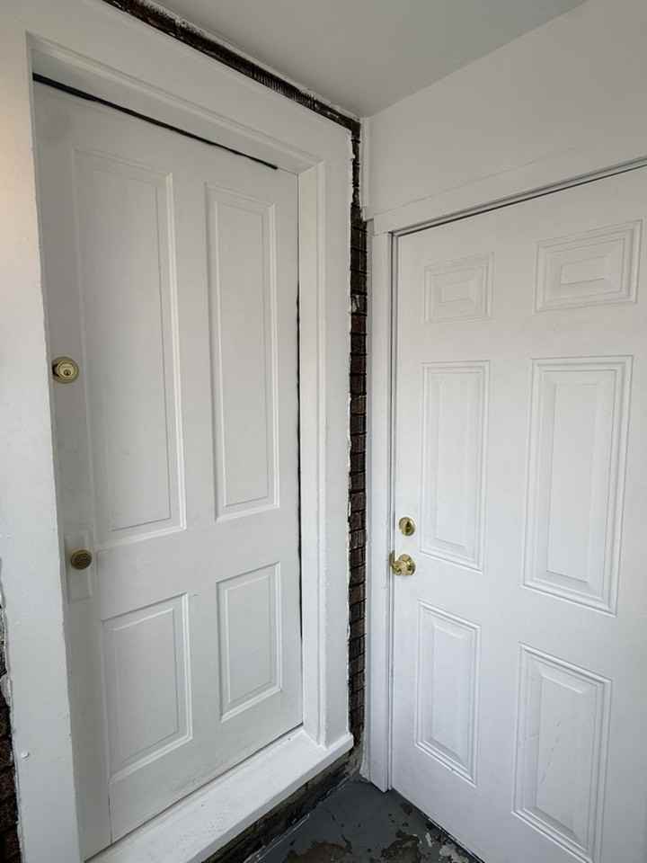 192 York St #REAR - Photo 4 of 16