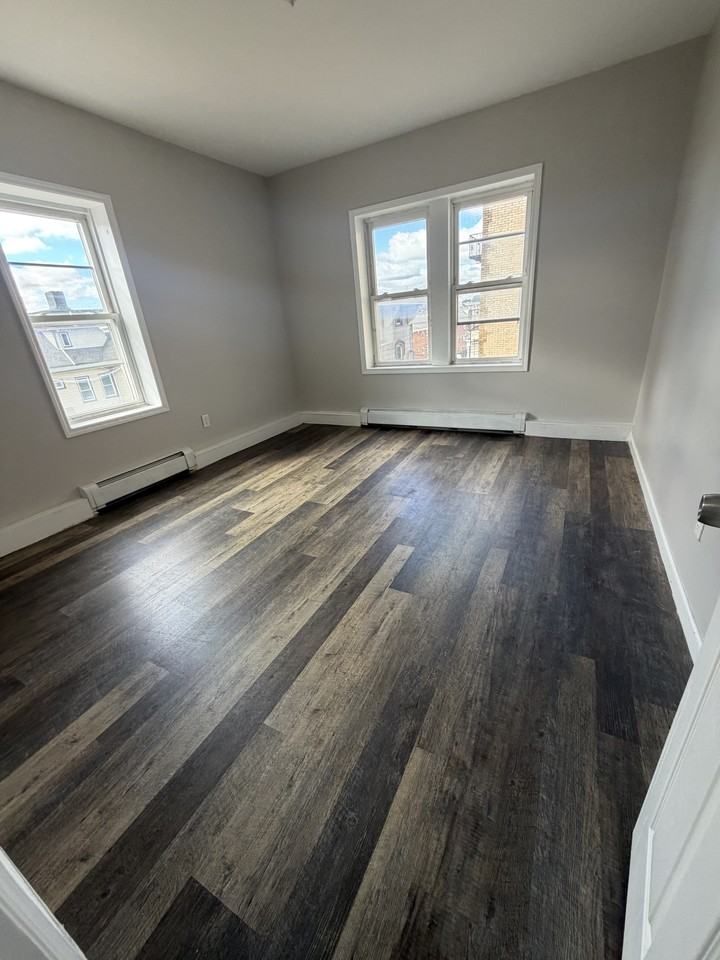 435 Westminster Ave #C7 - Photo 6 of 7