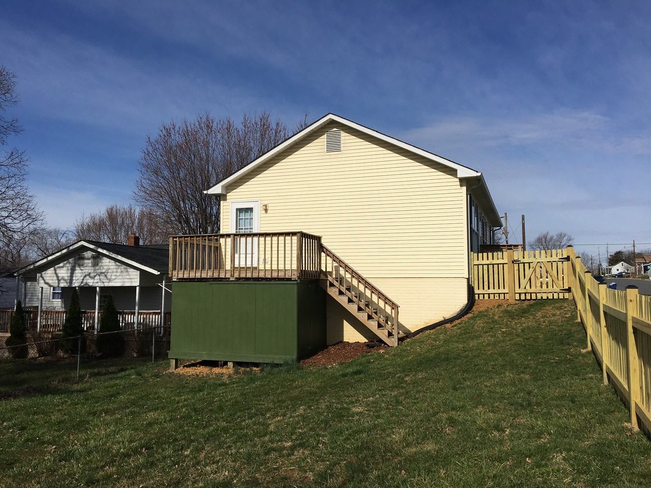 1333 Monroe Ave #A - Photo 4 of 19