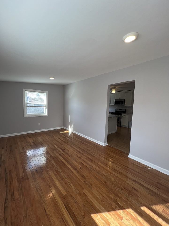 8-60 Forest St #2 - Photo 6 of 13