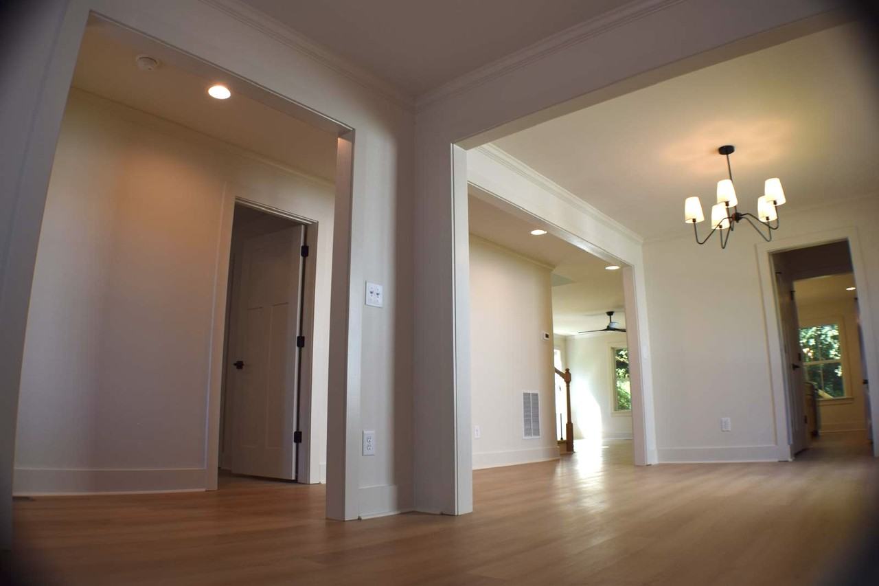 518 Pierce Ave Nw #NA - Photo 4 of 29