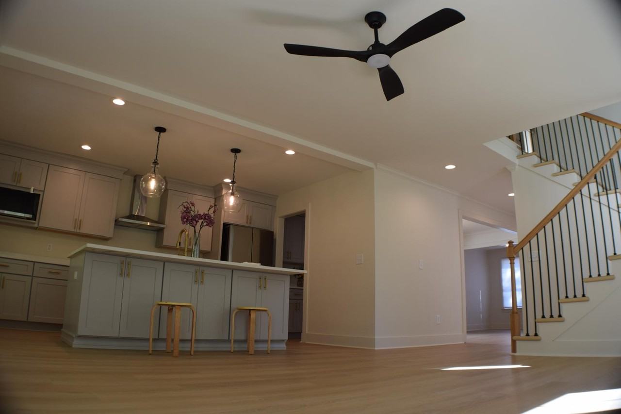 518 Pierce Ave Nw #NA - Photo 6 of 29