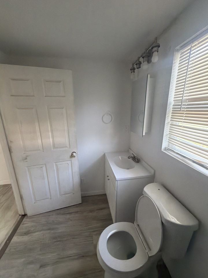 602 Sheppard St #NA - Photo 6 of 14