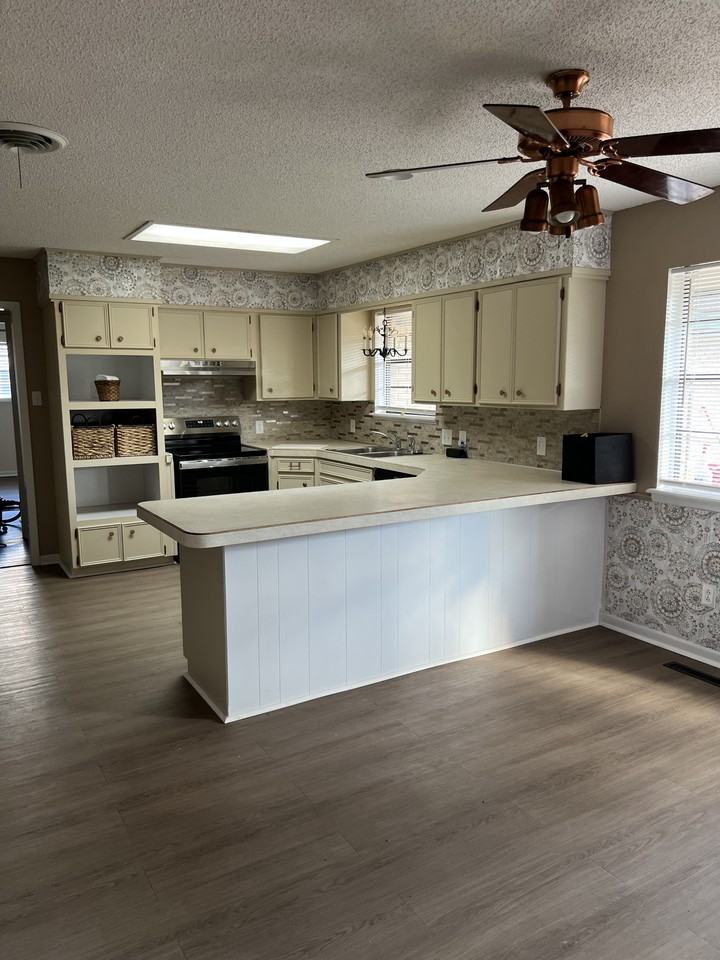 1221 Fairway Ter #NA - Photo 6 of 15