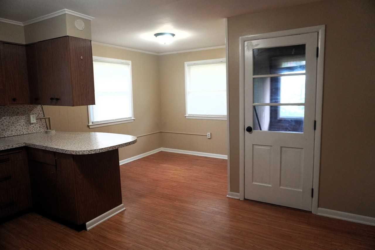 111 Ferndale Ave #2 - Photo 2 of 27