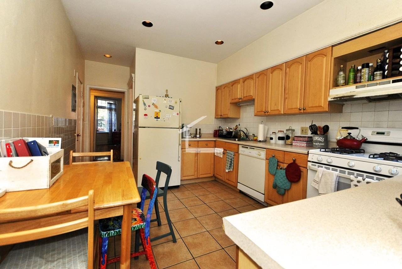 2 Strathmore Rd #2 - Photo 2 of 13