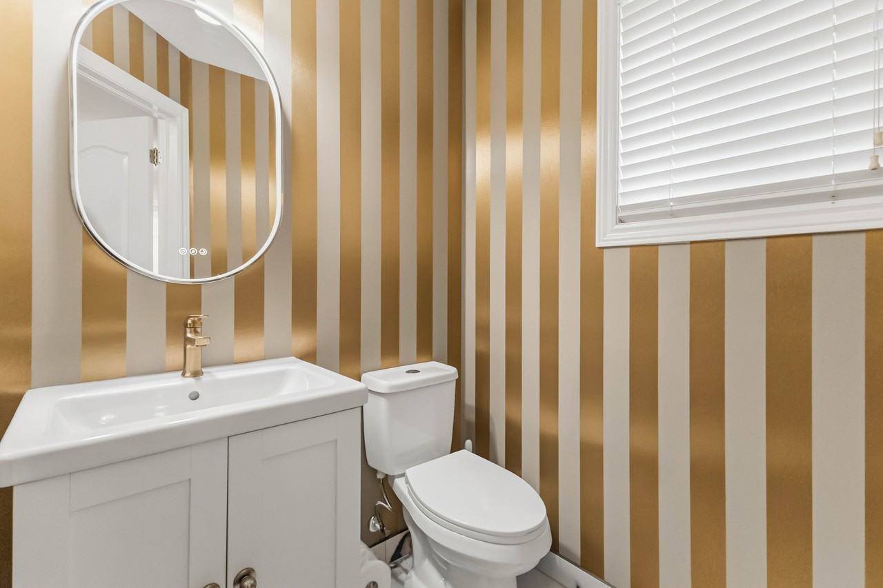400 Skyline Avenue #6 - Photo 4 of 30