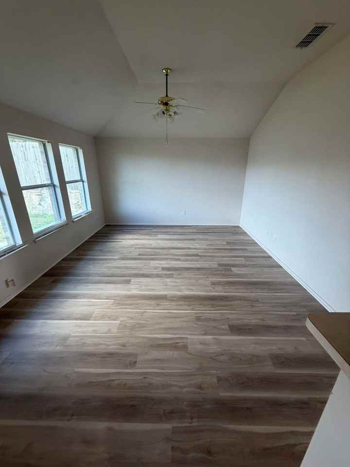 249 Los Cabos Dr - Photo 6 of 14