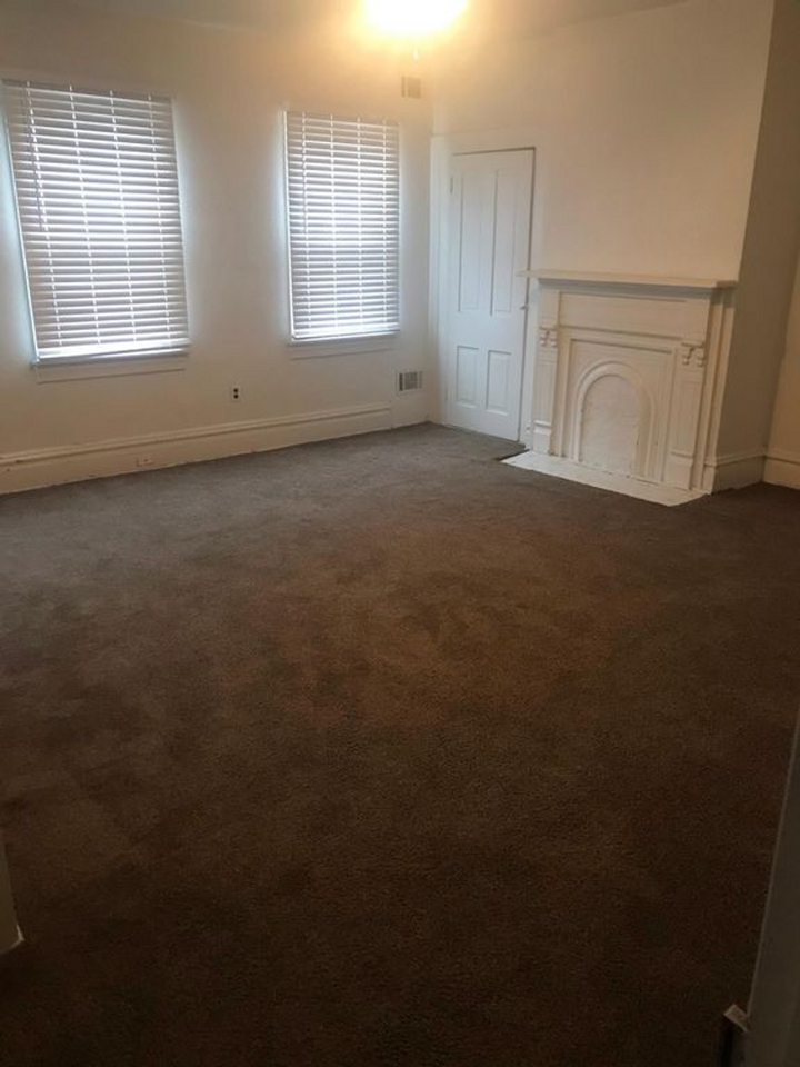 3104 Jane St - Photo 6 of 13