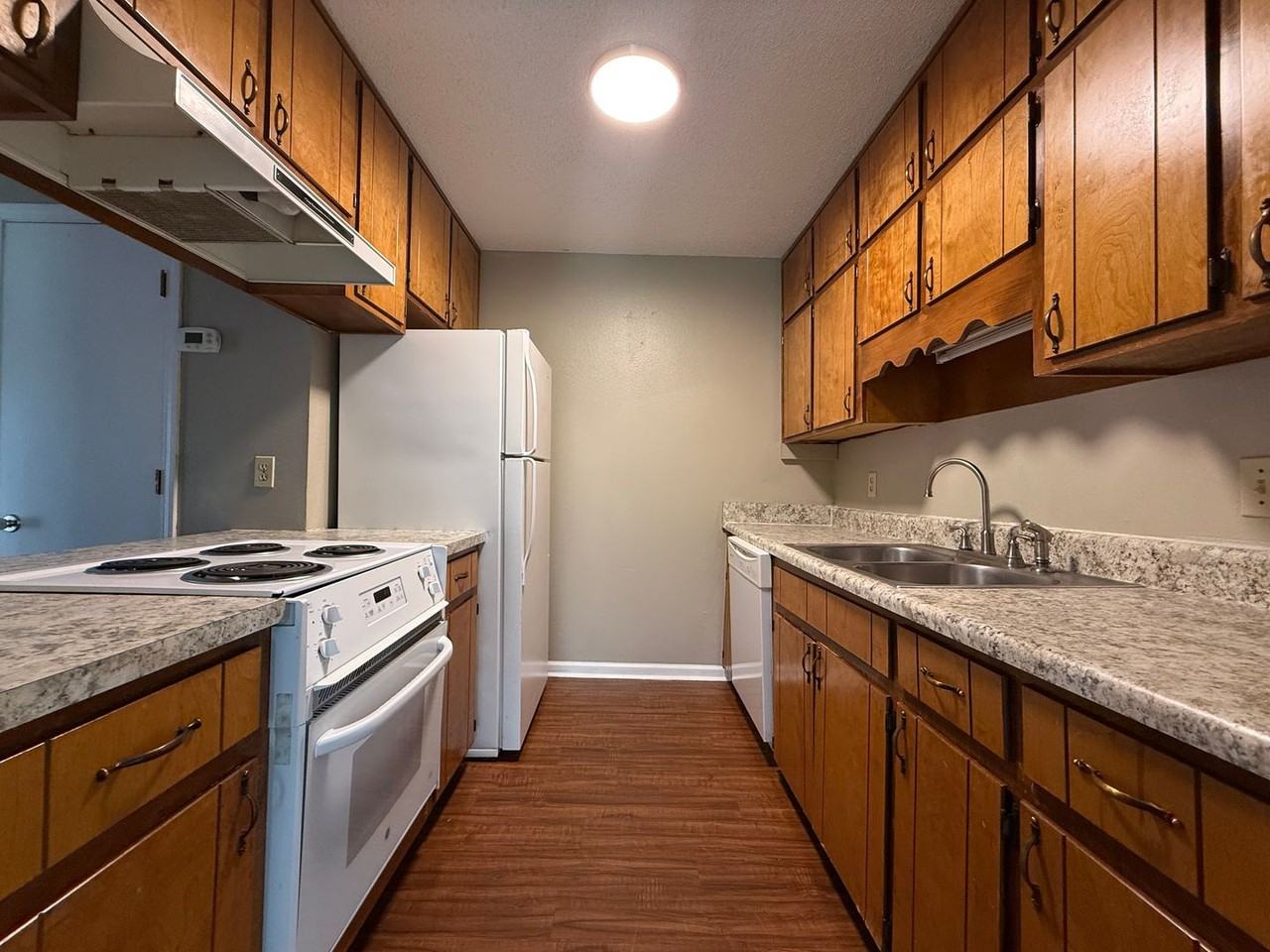 1560 Keily Run - Photo 4 of 12