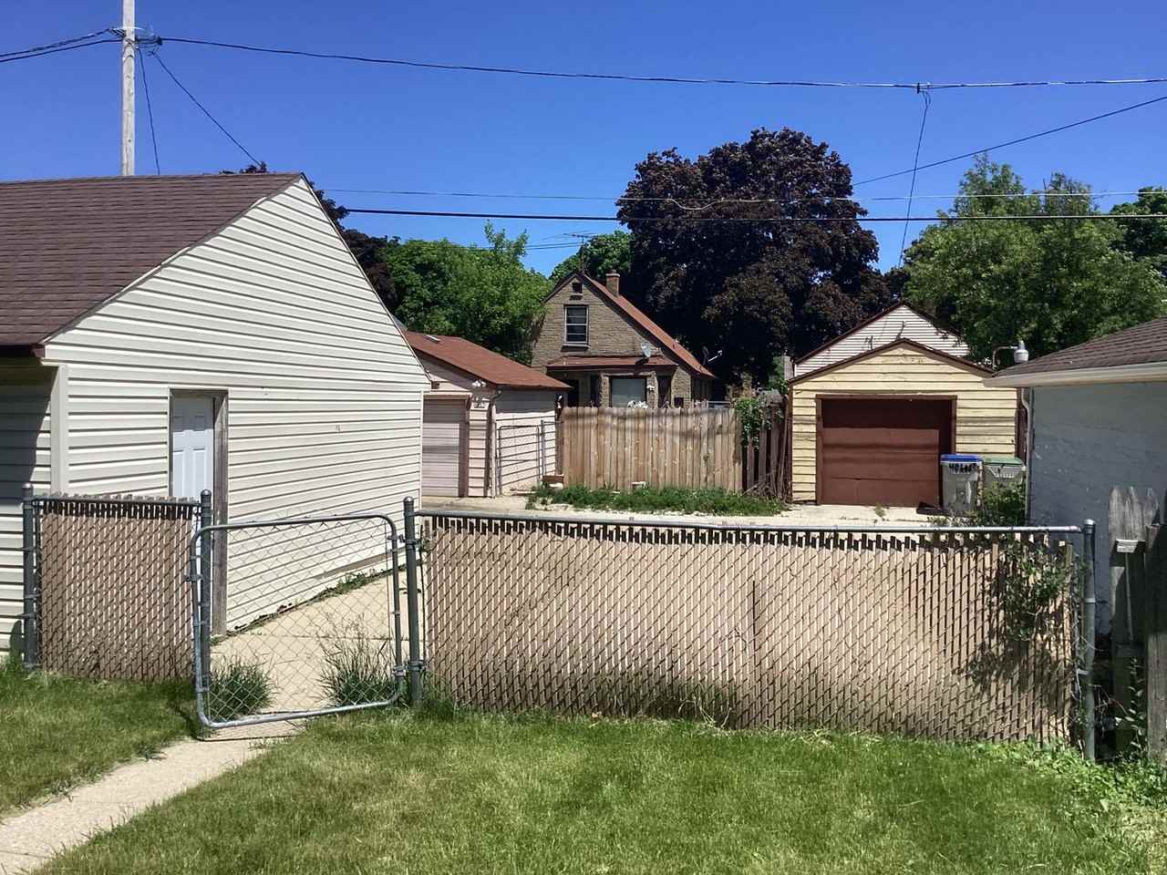 4862 N 66th St - Photo 2 of 5