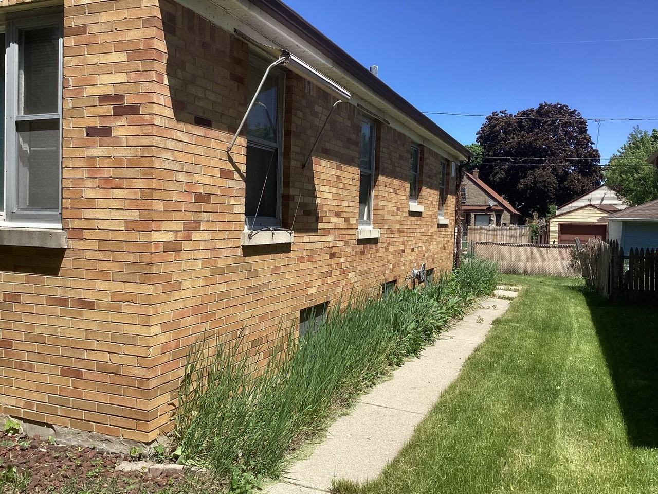 4862 N 66th St - Photo 4 of 5