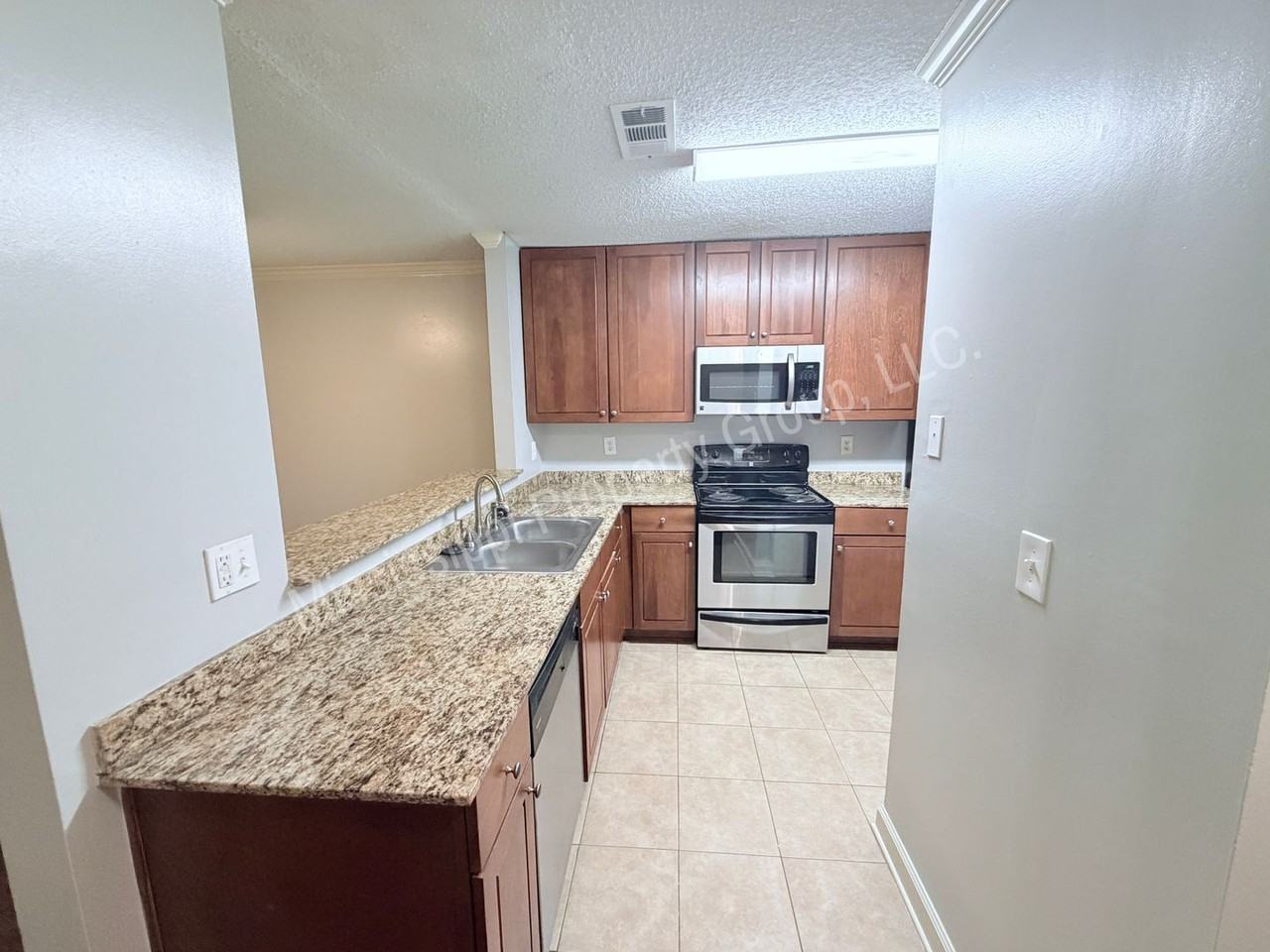 2112 Old Taylor Rd ##F1 - Photo 3 of 30