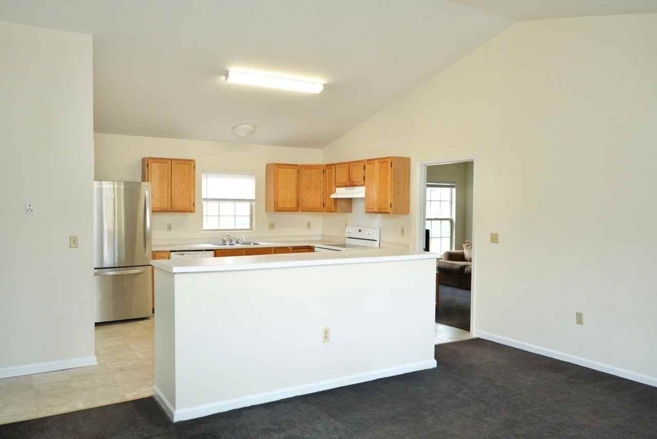 101 Cresap Rd - Photo 3 of 31