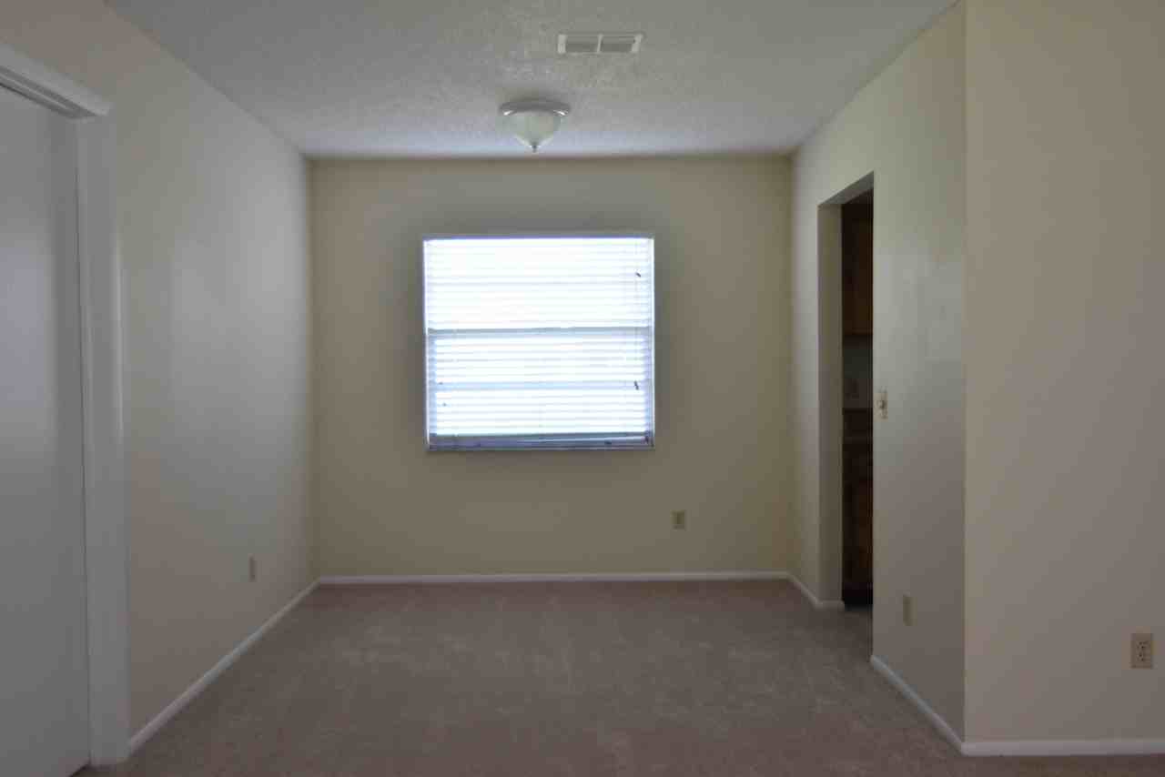 3034 Moss Valley Pl - Photo 3 of 21