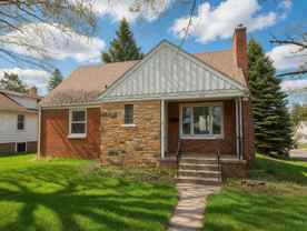 1802 Carver Ave - Photo 1 of 1