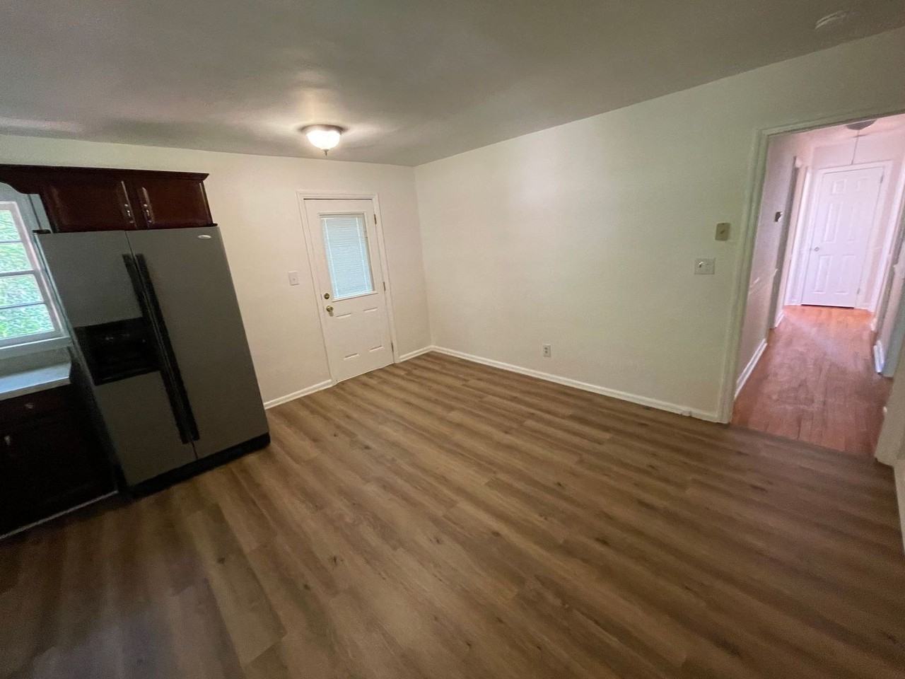 1008 Hardin Dr - Photo 6 of 16