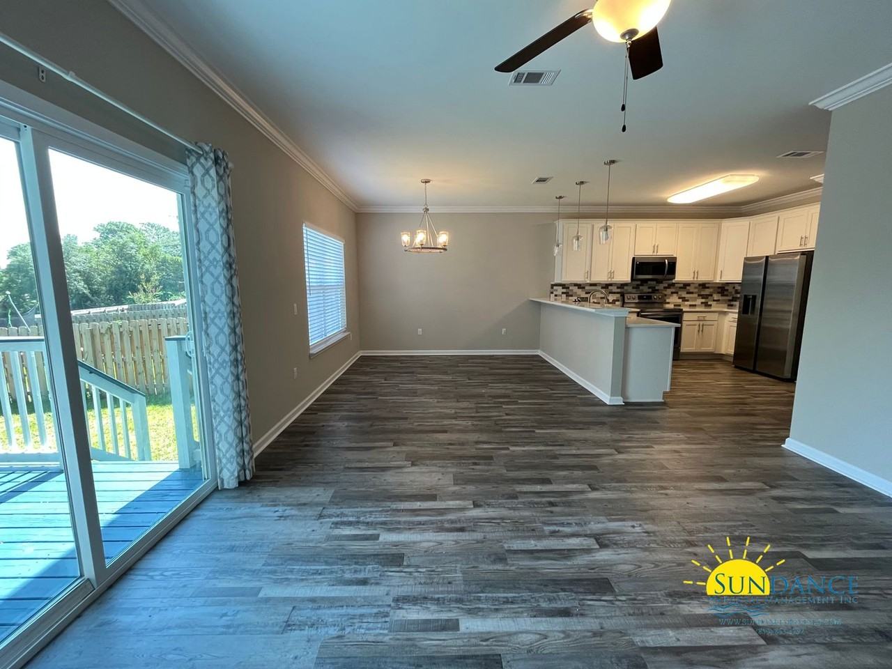 348 Fir Ave - Photo 4 of 31