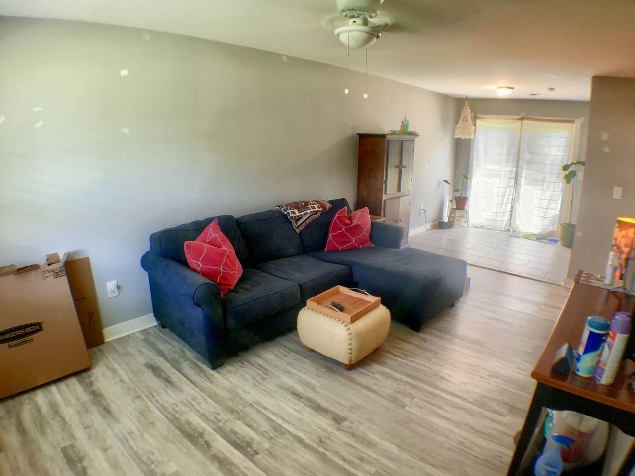 1556 Kemper Ave #B - Photo 3 of 11