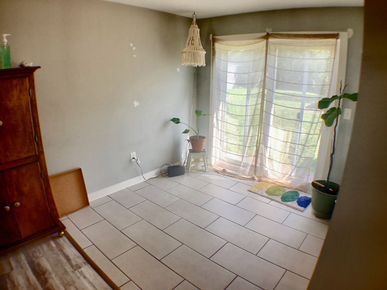 1556 Kemper Ave #B - Photo 5 of 11