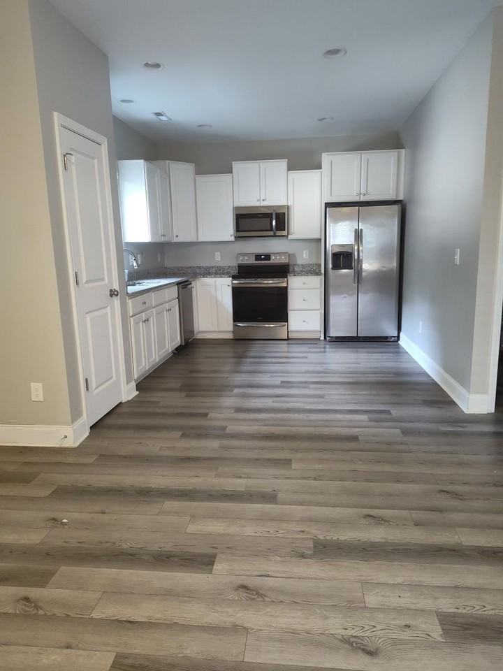 265 Northwood Dr - Photo 4 of 9