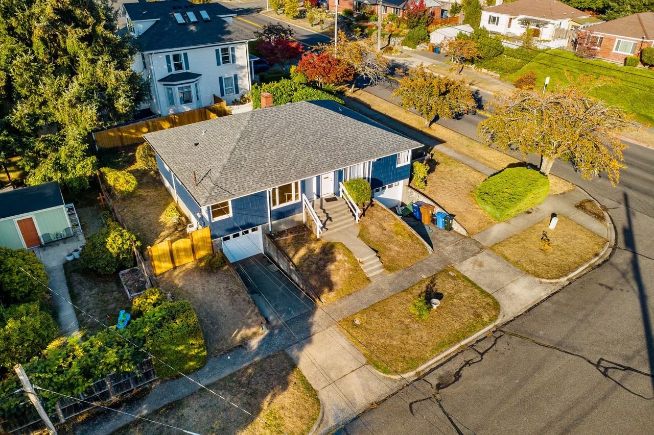 3905 N 16th St - Photo 2 of 21