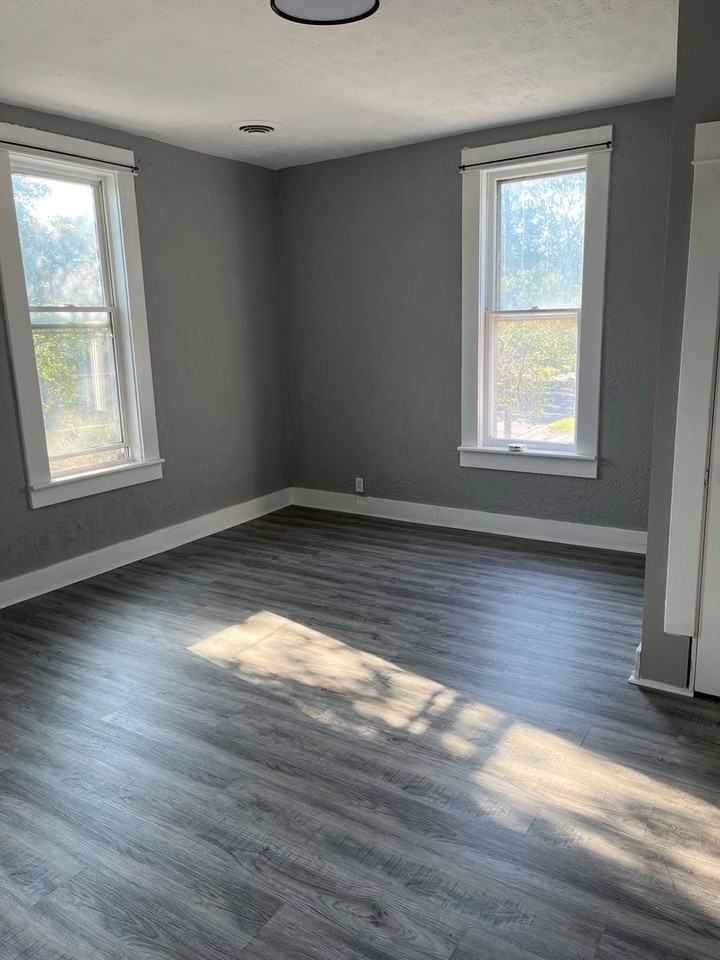 701 W Beardsley - Photo 5 of 15