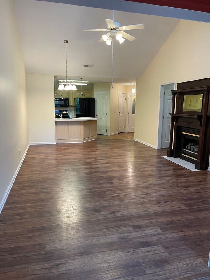 681 Sunrise Cir - Photo 5 of 22