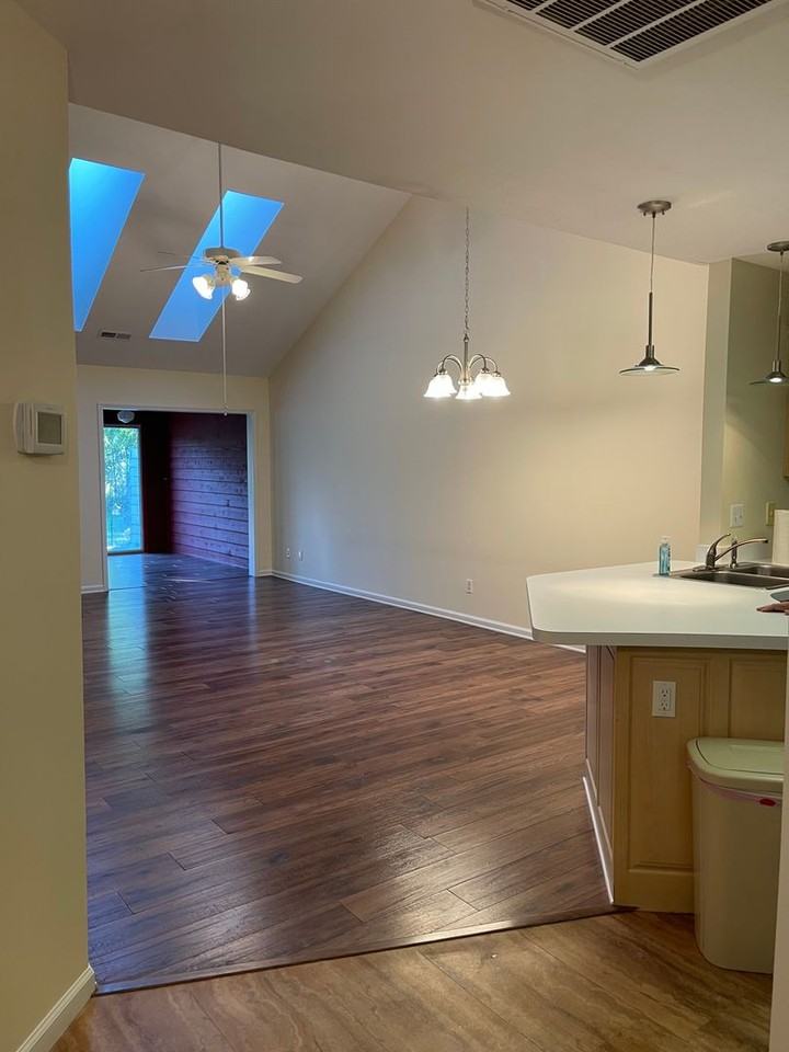 681 Sunrise Cir - Photo 6 of 22