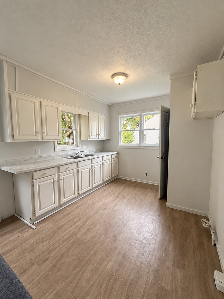 1317 Huey St - Photo 5 of 8