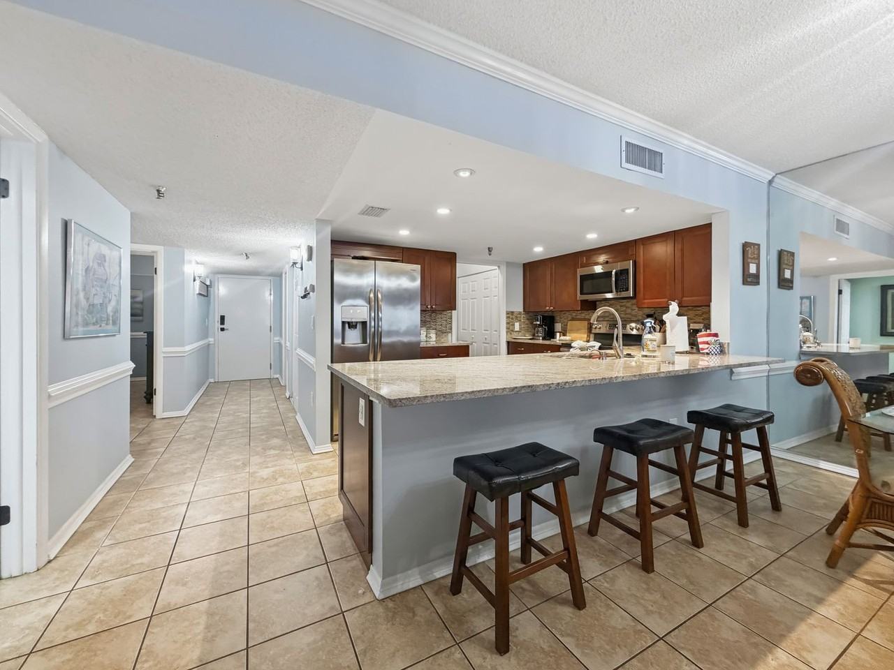 13650 Gulf Blvd #503 - Photo 4 of 26
