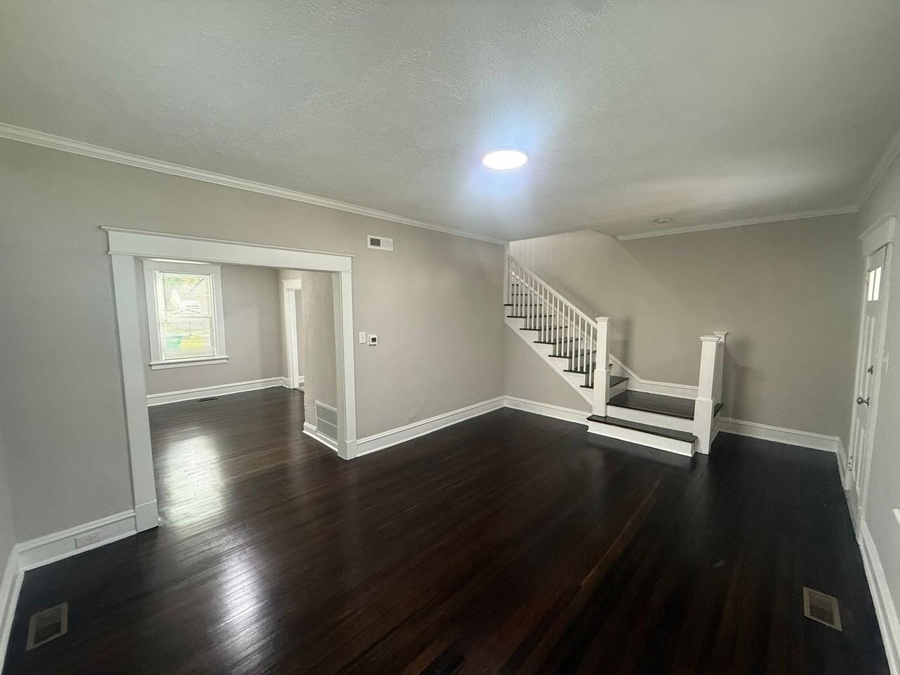2012 Ingram Ave - Photo 3 of 21