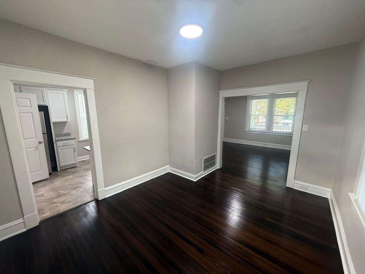 2012 Ingram Ave - Photo 5 of 21