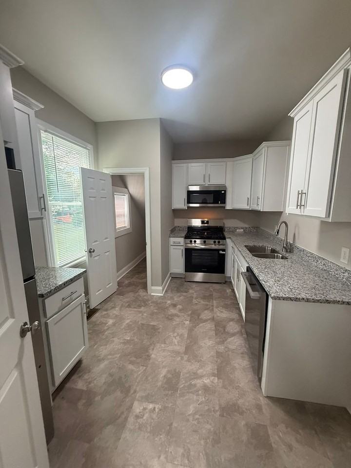 2012 Ingram Ave - Photo 6 of 21